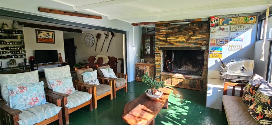 6 Bedroom Property for Sale in Franskraal Western Cape